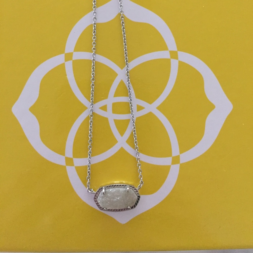 KENDRA SCOTT Elisa Pendant Necklace